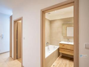 Pronájem bytu 2+kk, Praha - Žižkov, Štítného, 64 m2