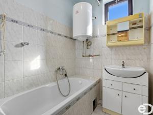 Prodej bytu 3+1, Seletice, 73 m2