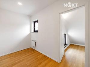 Prodej bytu 2+kk, Praha - Zbraslav, Elišky Přemyslovny, 38 m2