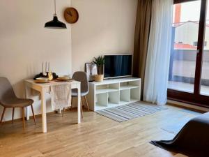 Pronájem bytu 1+kk, Praha - Holešovice, 41 m2