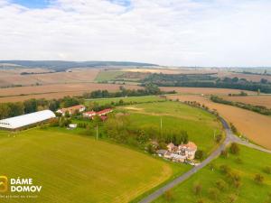 Prodej pozemku pro bydlení, Soběsuky - Skržice, 3050 m2