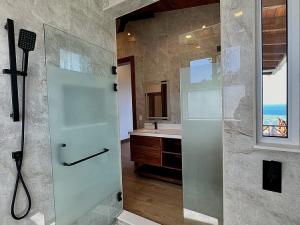 Prodej rodinného domu, Coxen Hole, Roatán, Honduras, 238 m2