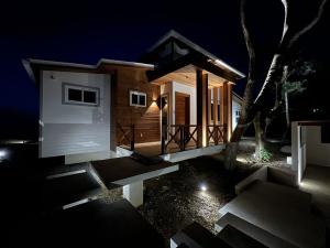 Prodej rodinného domu, Coxen Hole, Roatán, Honduras, 238 m2