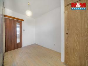 Prodej bytu 3+1, Domažlice, Ladova, 76 m2