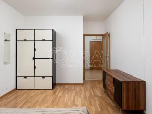 Pronájem bytu 2+kk, Praha - Libeň, Kurta Konráda, 56 m2