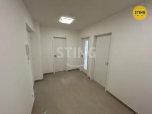 Pronájem bytu 2+kk, Pardubice, Smilova, 58 m2