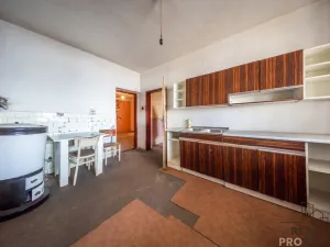 Prodej rodinného domu, Vracov, Drahy, 420 m2