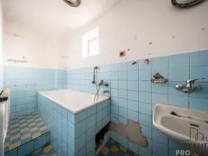 Prodej rodinného domu, Vracov, Drahy, 420 m2