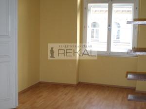 Pronájem bytu 2+kk, Praha - Smíchov, Kmochova, 42 m2