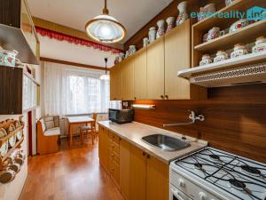 Prodej bytu 2+1, Mariánské Lázně, Za Tratí, 64 m2