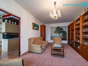 Prodej bytu 2+1, Mariánské Lázně, Za Tratí, 64 m2