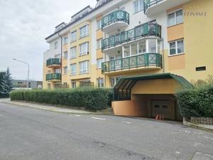 Prodej bytu 2+1, Praha - Libeň, Společná, 65 m2