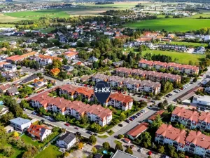 Prodej bytu 3+kk, Vestec, Ve Stromkách, 67 m2