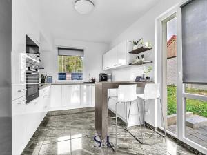 Prodej rodinného domu, Babice, Brennerova, 130 m2