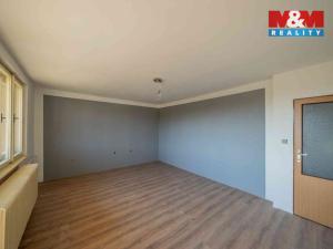 Prodej rodinného domu, Lesná, 180 m2