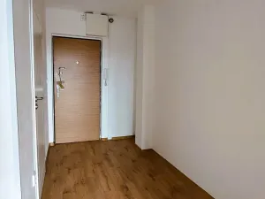 Pronájem bytu 2+kk, Kolín, Radimského, 38 m2