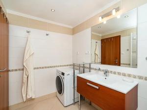 Pronájem bytu 3+kk, Praha - Pitkovice, Pýchavková, 75 m2