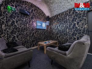 Pronájem restaurace, Benešov, Nádražní, 107 m2