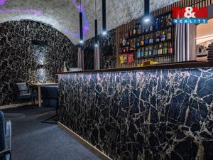 Pronájem restaurace, Benešov, Nádražní, 107 m2