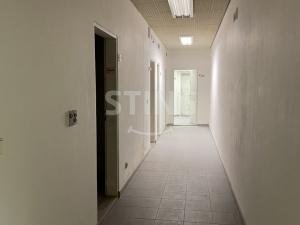 Pronájem skladu, Kopřivnice, Záhumenní, 25 m2