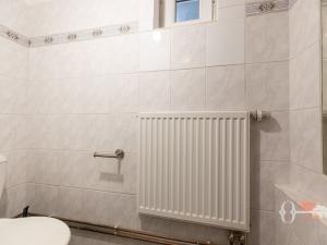 Pronájem bytu 1+kk, Tehovec, Na Hrázi, 61 m2