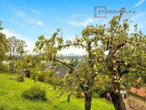 Prodej pozemku pro bydlení, Kly - Hoření Vinice, 1484 m2