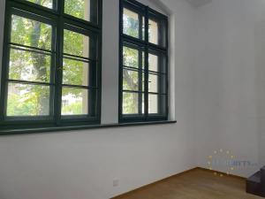 Pronájem bytu 1+kk, Praha - Vršovice, Bartoškova, 40 m2