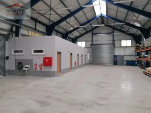 Prodej výrobních prostor, Valašské Meziříčí - Bynina, 820 m2
