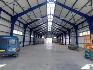 Prodej výrobních prostor, Valašské Meziříčí - Bynina, 820 m2