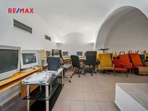 Pronájem obchodního prostoru, Brno, Novobranská, 121 m2