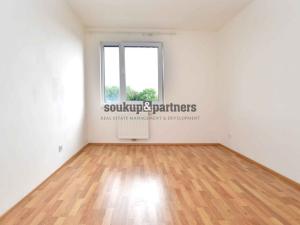 Pronájem bytu 3+kk, Praha - Strašnice, Zvěřinova, 79 m2
