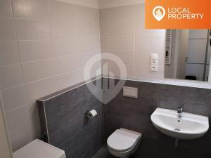 Pronájem bytu 1+kk, Praha - Hodkovičky, Šífařská, 31 m2