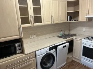 Pronájem bytu 2+kk, Praha - Prosek, Prosecká, 47 m2