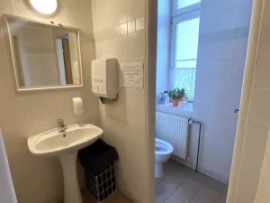 Pronájem kanceláře, Hradec Králové, Československé armády, 306 m2