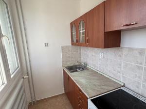 Pronájem bytu 2+1, Pardubice, Stavařov, 37 m2