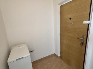 Pronájem bytu 2+1, Pardubice, Stavařov, 37 m2