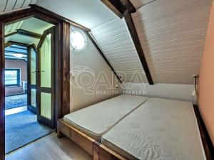 Prodej rodinného domu, Vrchlabí, 429 m2