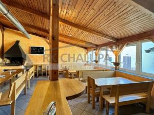 Pronájem restaurace, České Budějovice - České Budějovice 6, nám. Švabinského, 200 m2