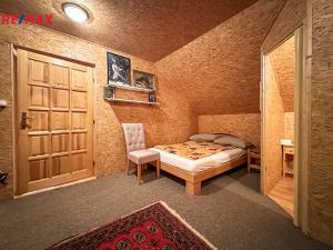 Prodej zemědělské usedlosti, Uhelná Příbram, 300 m2