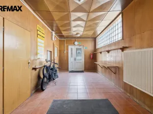 Prodej výrobních prostor, Aš, Tyršova, 4434 m2