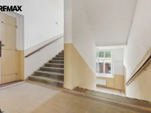 Prodej výrobních prostor, Aš, Tyršova, 4434 m2