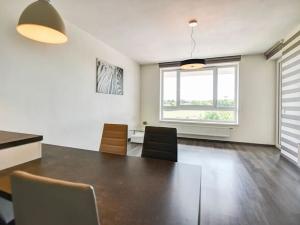 Pronájem bytu 2+kk, Olomouc, Jeremiášova, 62 m2
