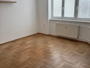 Pronájem bytu 2+1, Olomouc, Dobrovského, 57 m2
