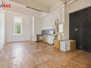 Prodej komerční nemovitosti, Aš, Tyršova, 4434 m2