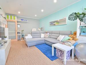 Pronájem bytu 3+1, Rousínov, V Sídlišti, 78 m2