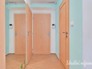 Pronájem bytu 3+1, Rousínov, V Sídlišti, 78 m2