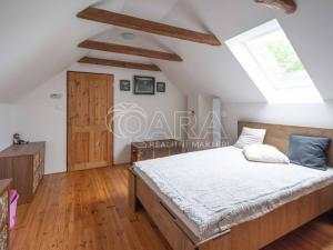 Prodej rodinného domu, Hostín, 165 m2