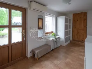 Prodej rodinného domu, Hostín, 173 m2