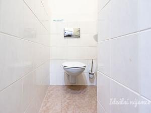 Pronájem bytu 2+kk, Praha - Strašnice, V olšinách, 38 m2