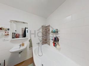 Prodej bytu 2+kk, Lázně Toušeň, Nádražní, 62 m2